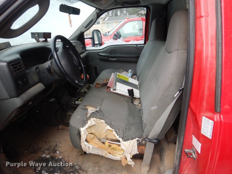 image for item HS9840 2003 Ford F550 Super Duty  dump truck