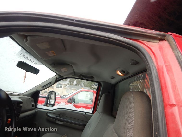 image for item HS9840 2003 Ford F550 Super Duty  dump truck