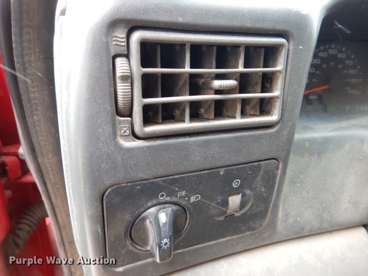 image for item HS9840 2003 Ford F550 Super Duty  dump truck