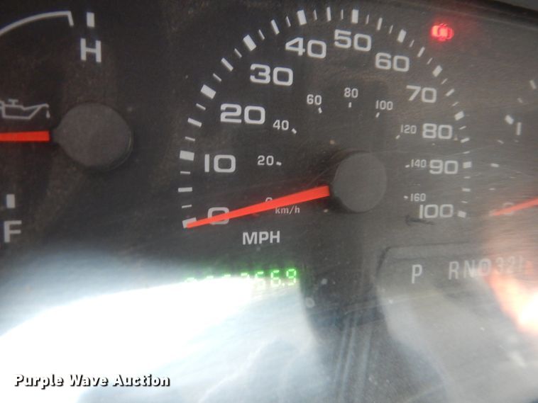 image for item HS9840 2003 Ford F550 Super Duty  dump truck