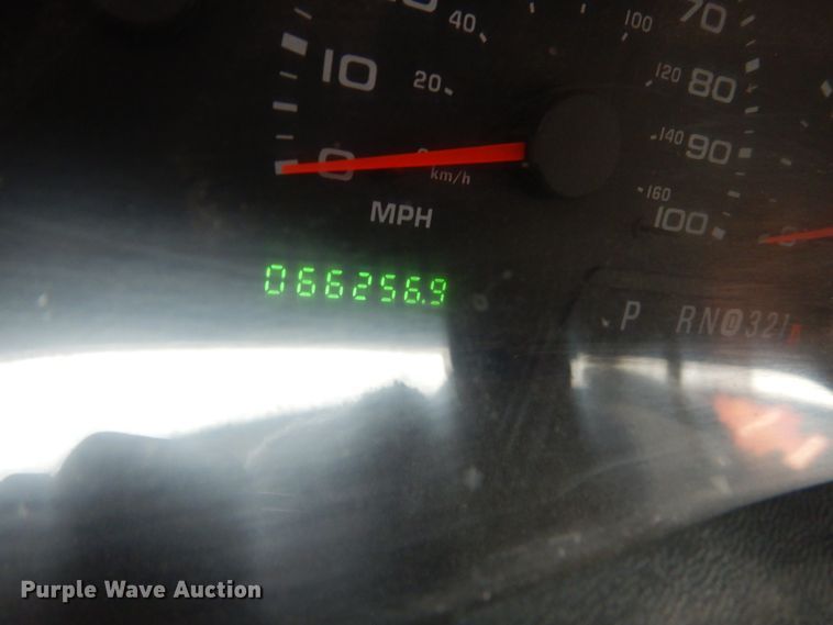 image for item HS9840 2003 Ford F550 Super Duty  dump truck