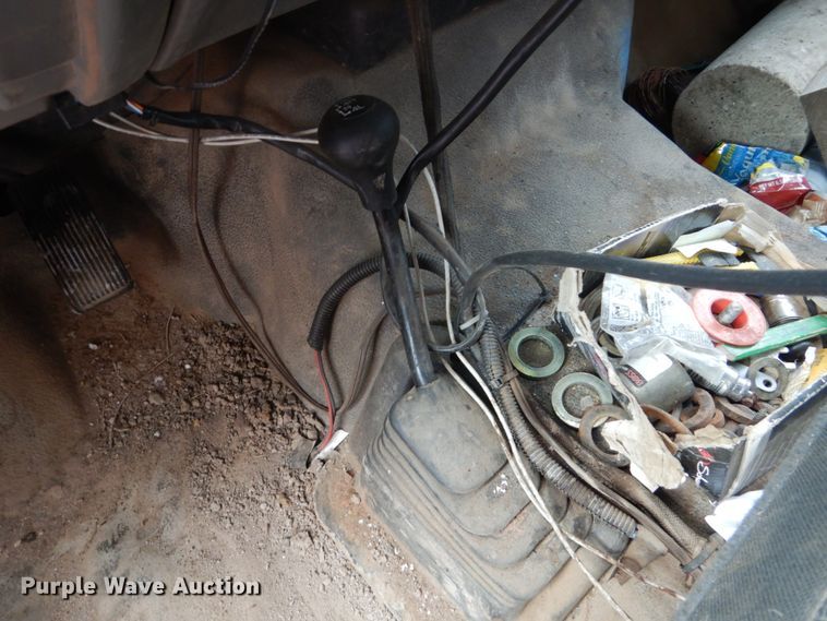 image for item HS9840 2003 Ford F550 Super Duty  dump truck