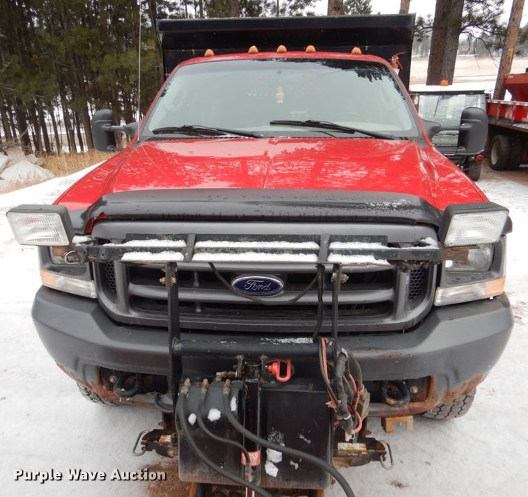 image for item HS9842 2004 Ford F550 Super Duty  dump truck