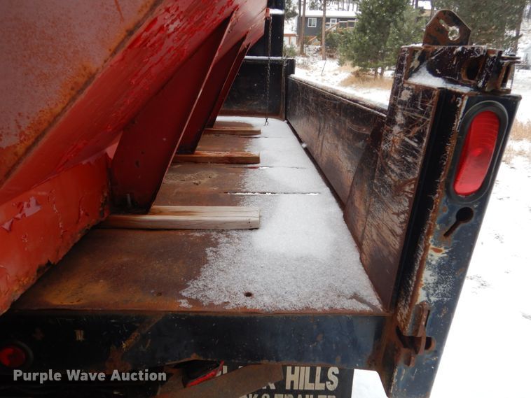 image for item HS9842 2004 Ford F550 Super Duty  dump truck