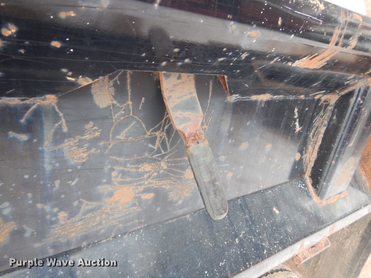 image for item HS9842 2004 Ford F550 Super Duty  dump truck