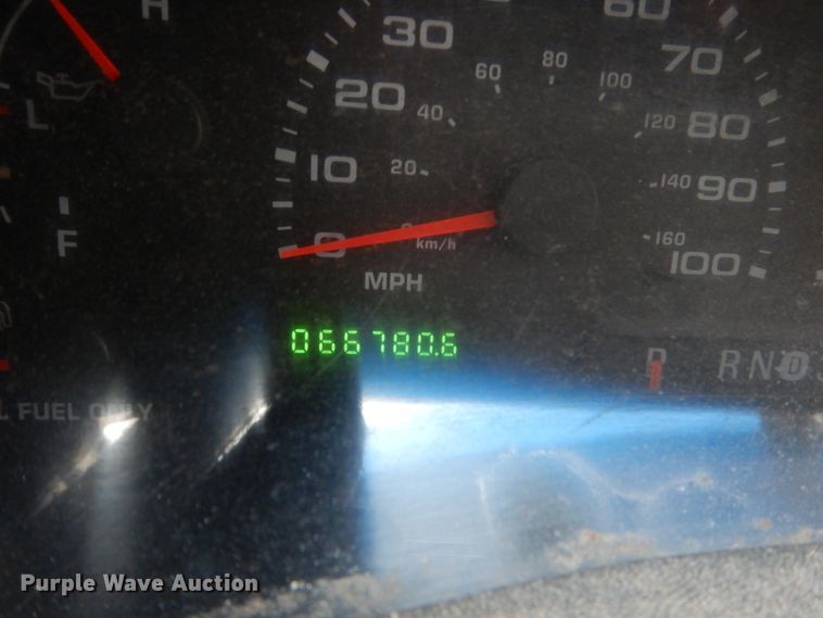 image for item HS9842 2004 Ford F550 Super Duty  dump truck