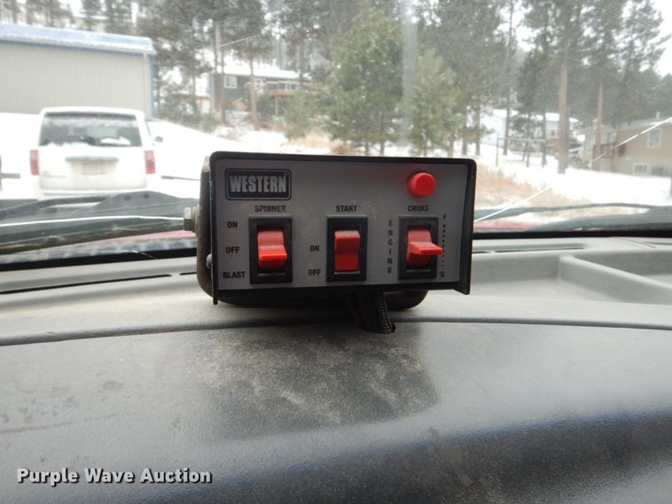 image for item HS9842 2004 Ford F550 Super Duty  dump truck