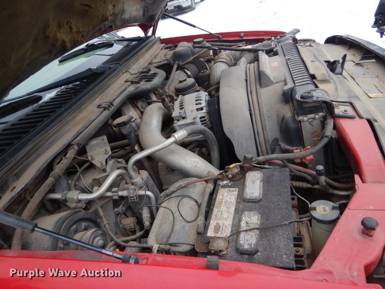 image for item HS9842 2004 Ford F550 Super Duty  dump truck