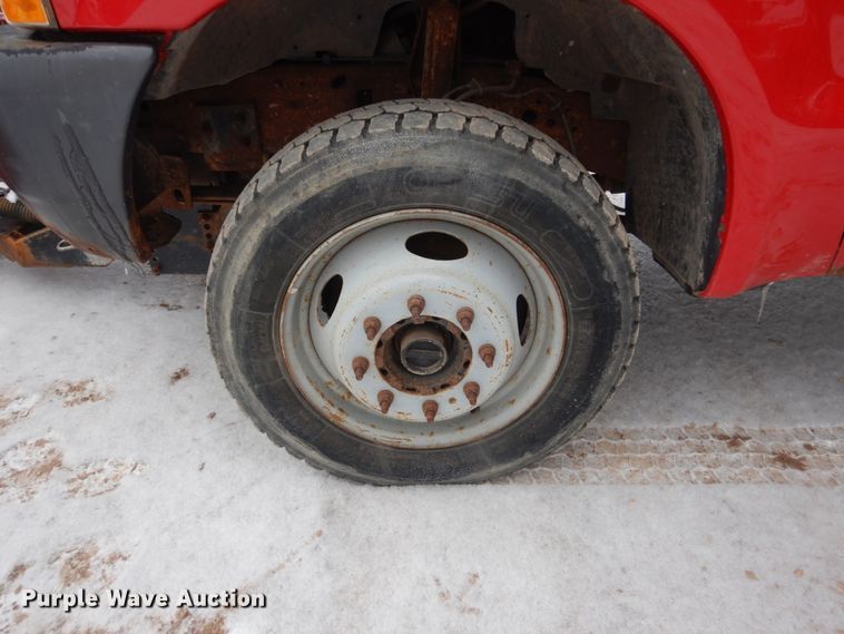 image for item HS9842 2004 Ford F550 Super Duty  dump truck