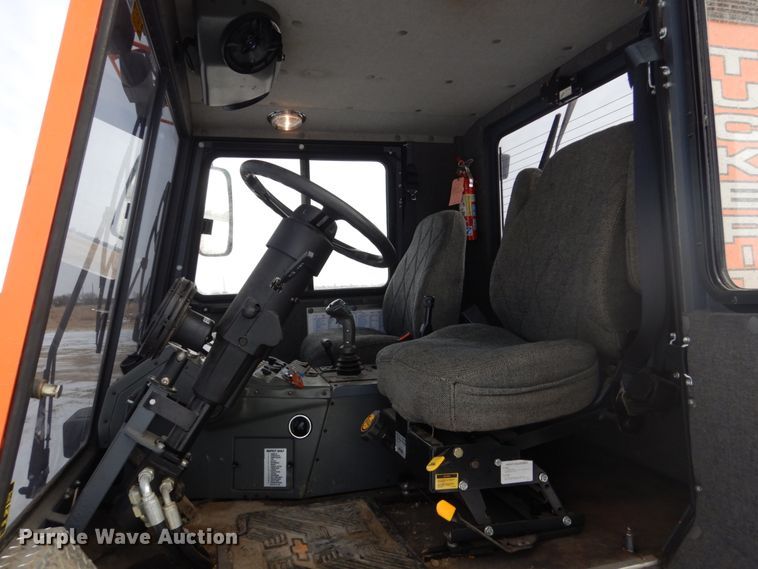 image for item HS9853 2007 Sno-Cat 173QSB-466313776  trail groomer