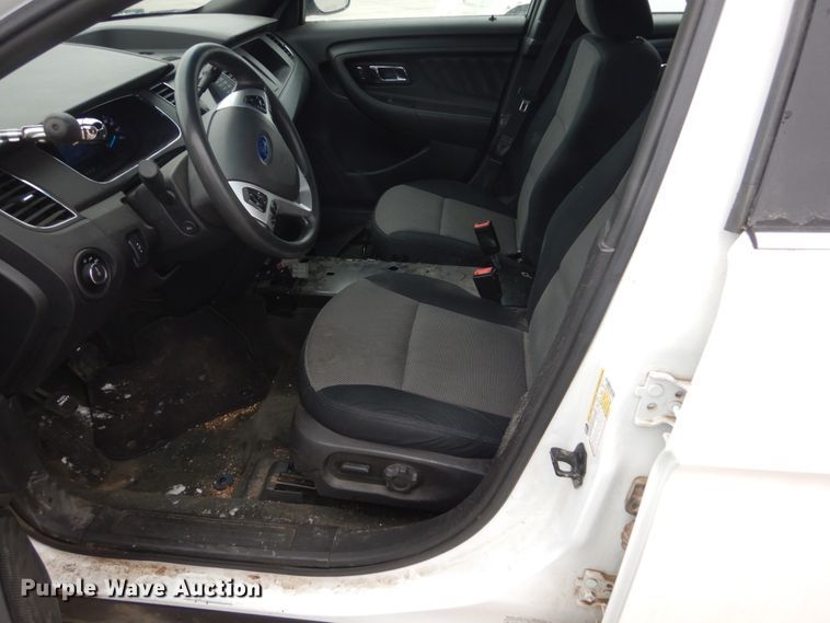 image for item HS9871 2014 Ford Taurus Police