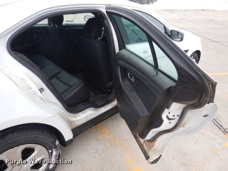 image for item HS9871 2014 Ford Taurus Police