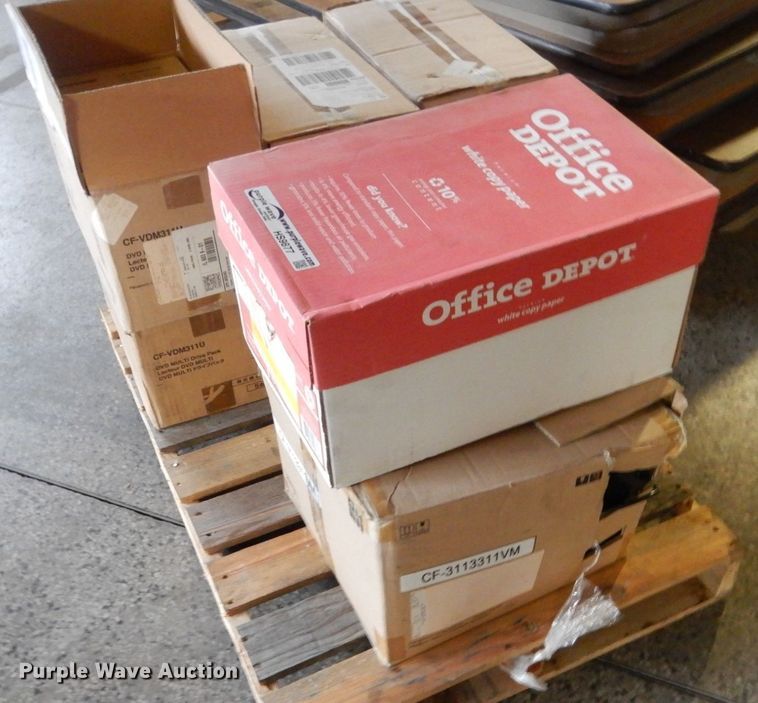 image for item HS9877 Panasonic CF-AA1653A M2 Toughbook wall chargers