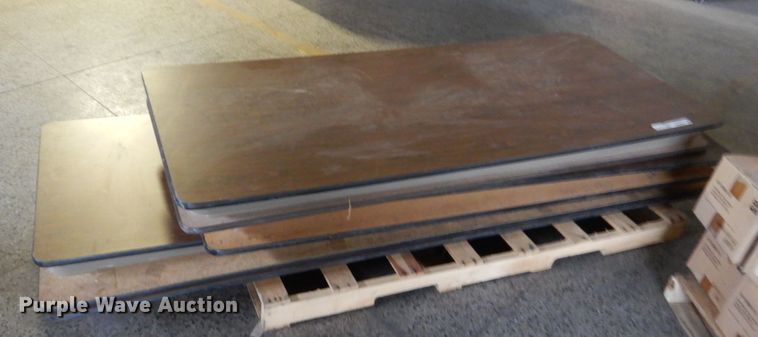 image for item HS9878 (7) folding tables