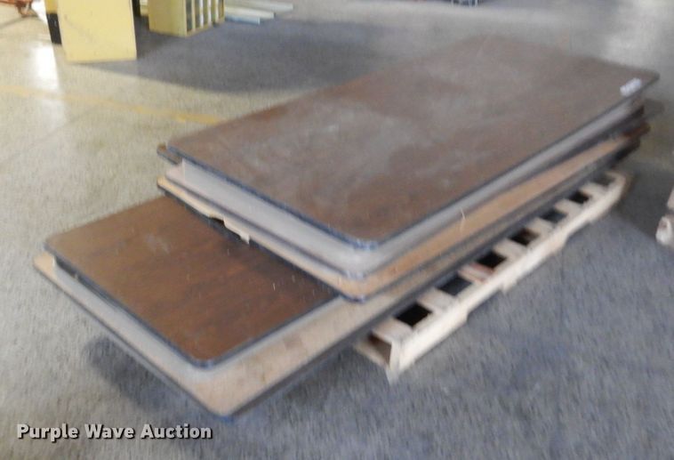 image for item HS9878 (7) folding tables