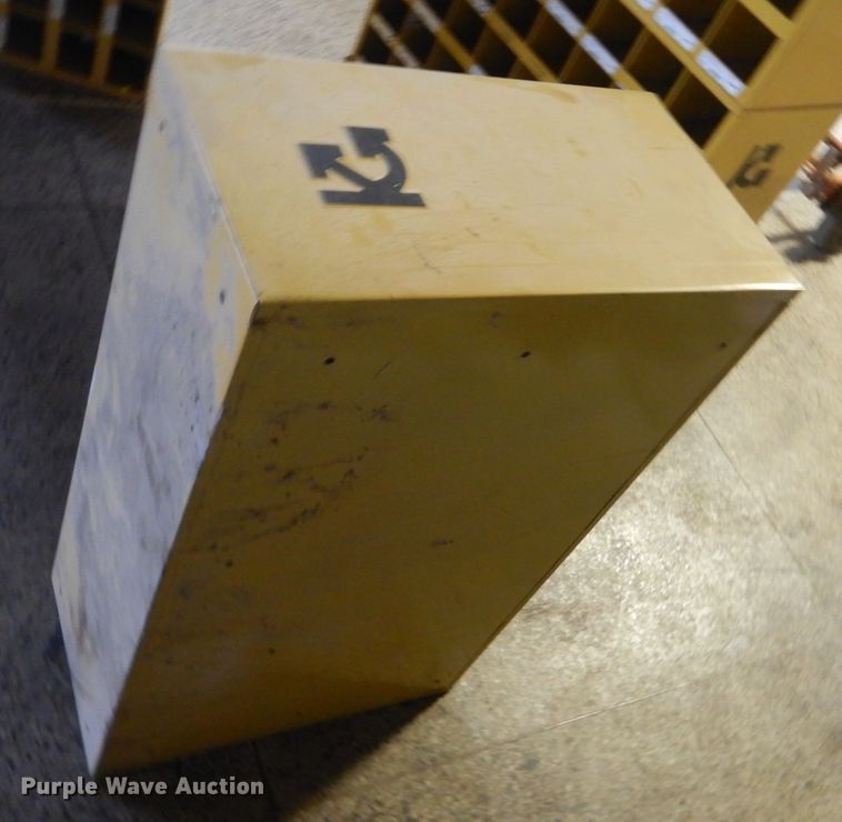 image for item HS9882 (3) bolt bins