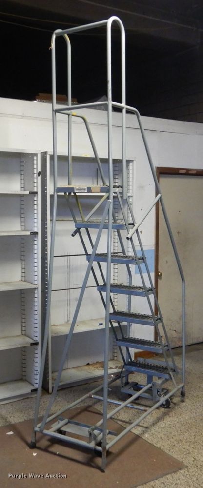 image for item HS9883 Rolling staircase