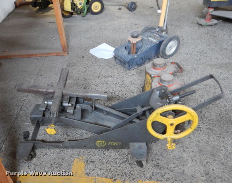 image for item HS9888 Jacks