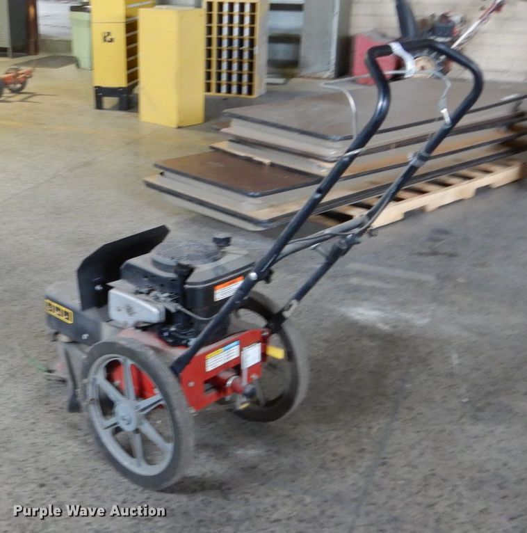 image for item HS9890 Swisher ST60022DXQ  string trimmer