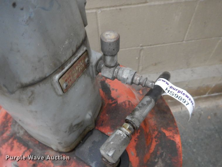 image for item HS9897 Pneumatic greaser