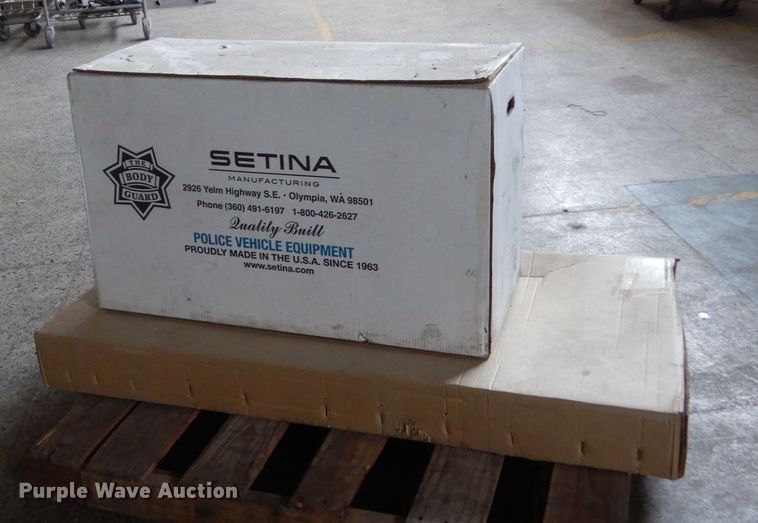 image for item HS9907 Setina interior automotive partition insert