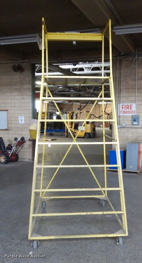 image for item HS9908 Rolling platform