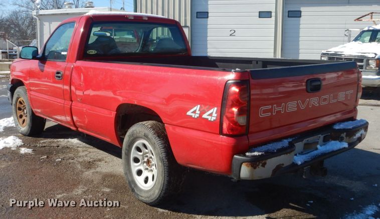 image for item HV9611 2006 Chevrolet Silverado 1500  pickup truck