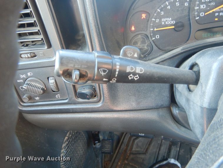 image for item HV9611 2006 Chevrolet Silverado 1500  pickup truck