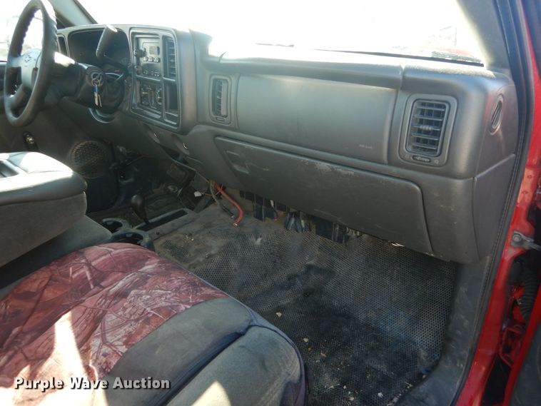 image for item HV9611 2006 Chevrolet Silverado 1500  pickup truck