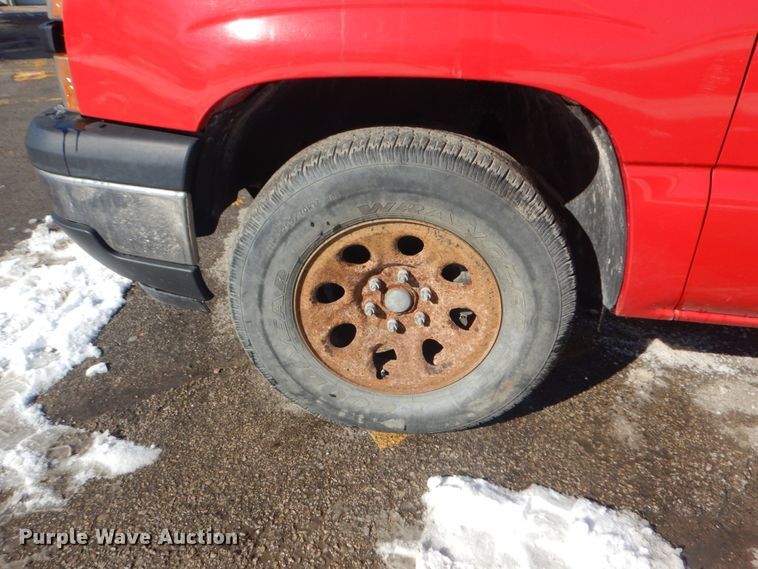 image for item HV9611 2006 Chevrolet Silverado 1500  pickup truck