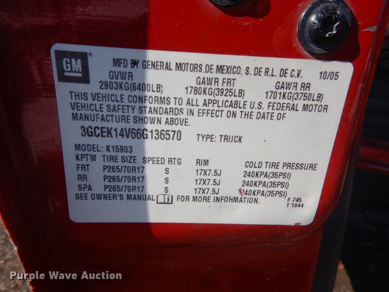 image for item HV9611 2006 Chevrolet Silverado 1500  pickup truck