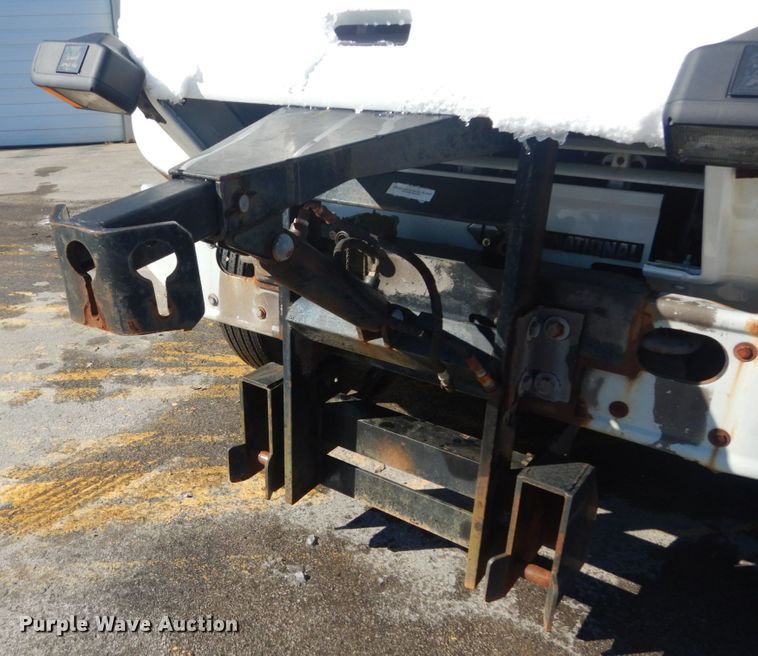 image for item HV9612 2001 International 4900  dump truck