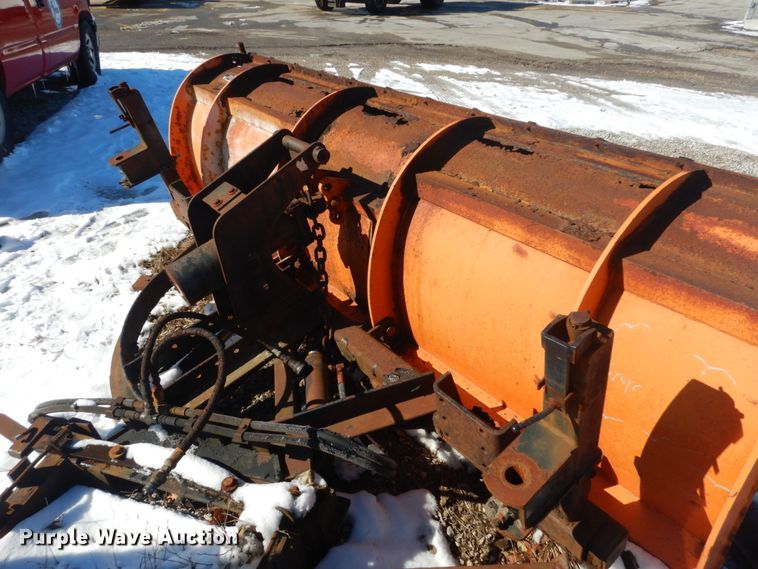 image for item HV9612 2001 International 4900  dump truck