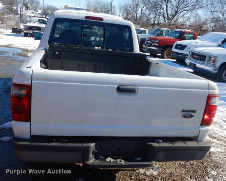 image for item HV9616 2002 Ford Ranger  pickup truck