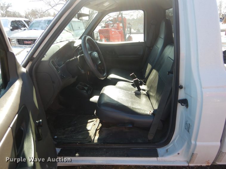 image for item HV9616 2002 Ford Ranger  pickup truck