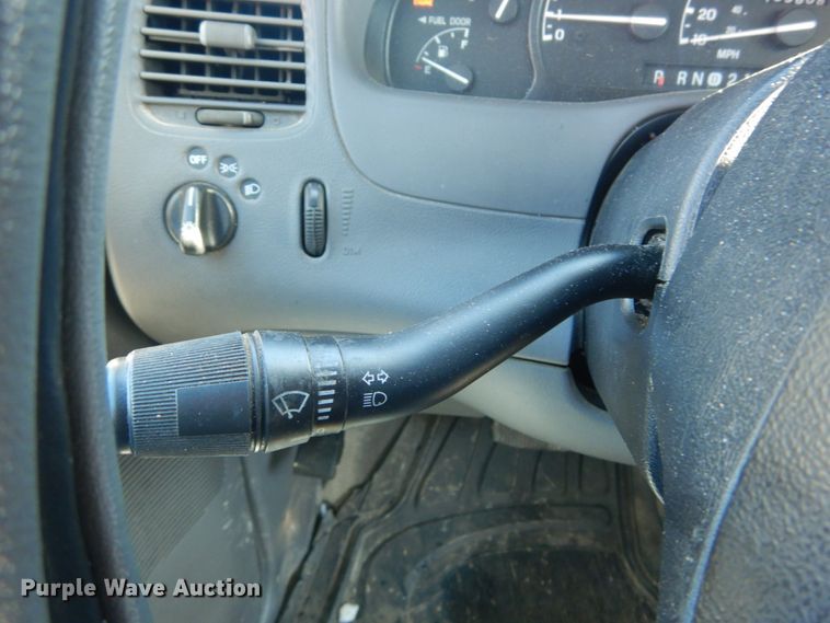 image for item HV9616 2002 Ford Ranger  pickup truck