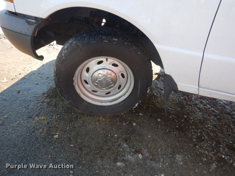 image for item HV9616 2002 Ford Ranger  pickup truck