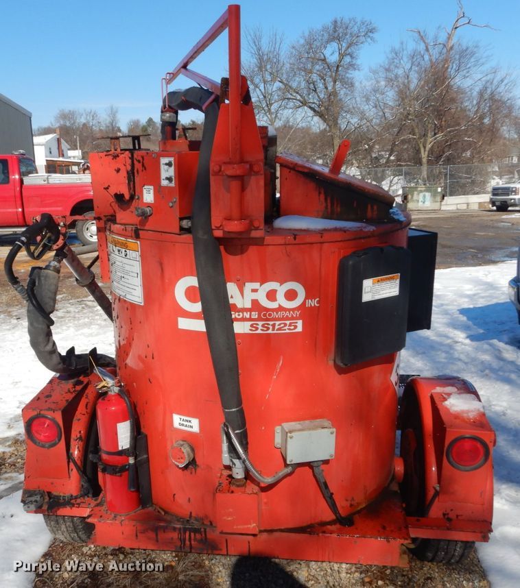 image for item HV9619 2005 Crafco SS125  crack sealer