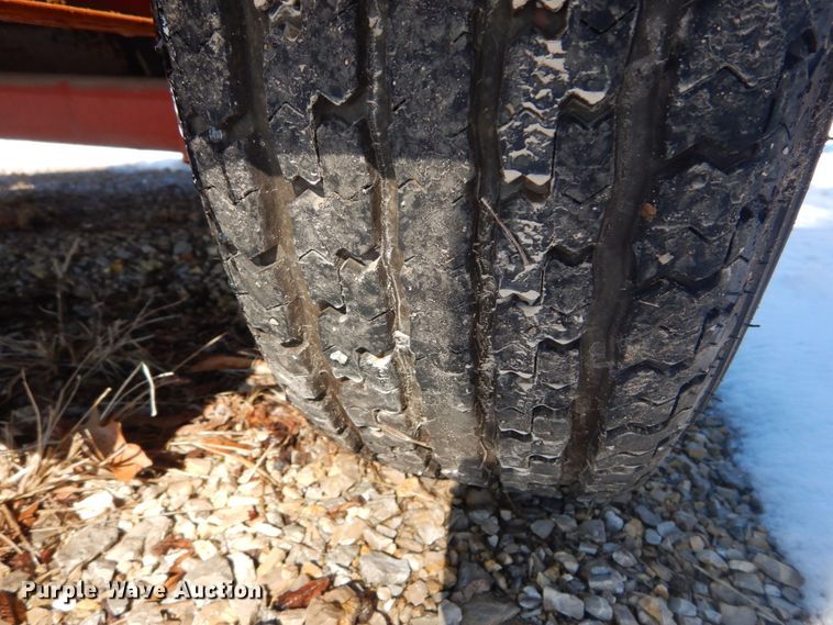 image for item HV9619 2005 Crafco SS125  crack sealer