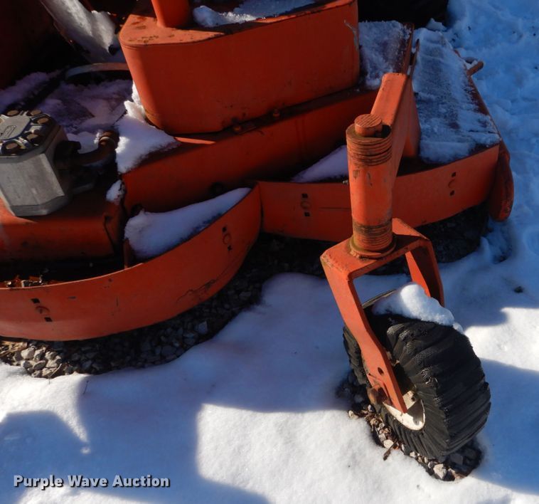 image for item HV9620 Crafco SSM 35-72D  commercial turf mower