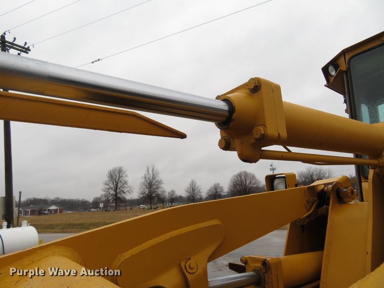 image for item HV9630 1986 John Deere 544D  wheel loader