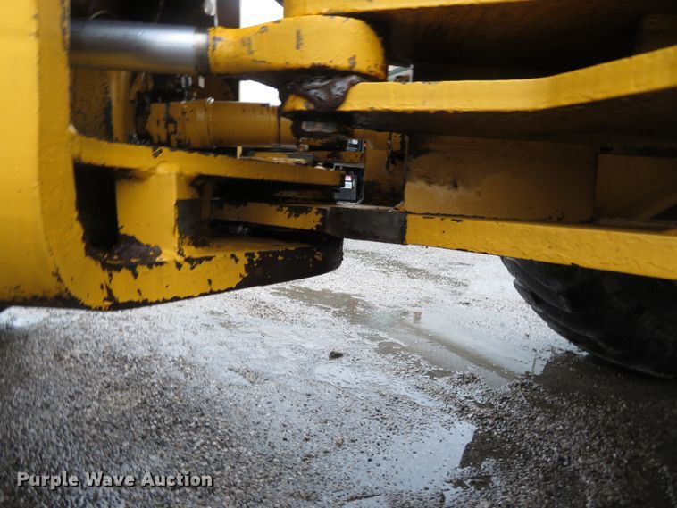 image for item HV9630 1986 John Deere 544D  wheel loader