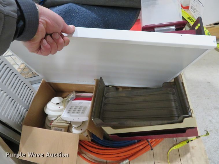 image for item HV9643 Office supplies and equipment