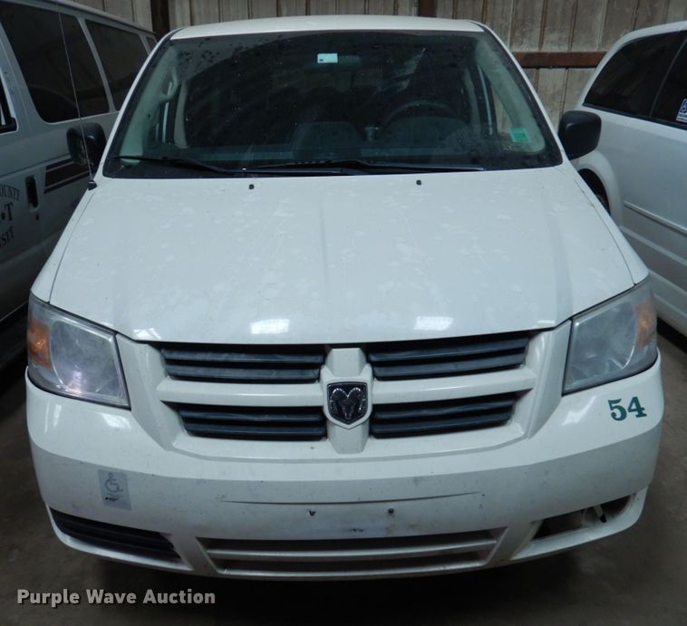image for item HW9851 2010 Dodge Grand Caravan  van