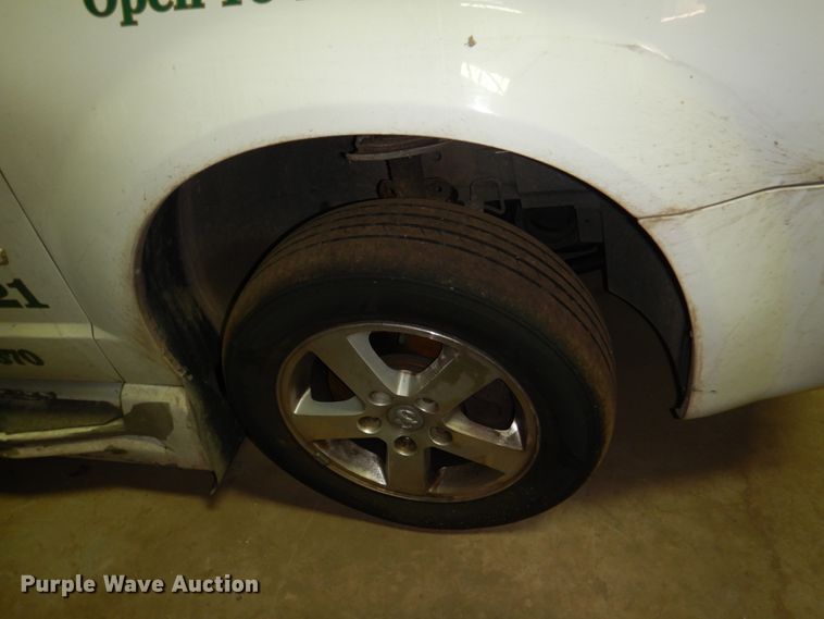 image for item HW9851 2010 Dodge Grand Caravan  van