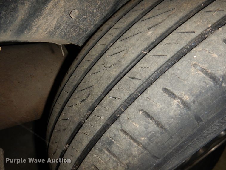 image for item HW9851 2010 Dodge Grand Caravan  van