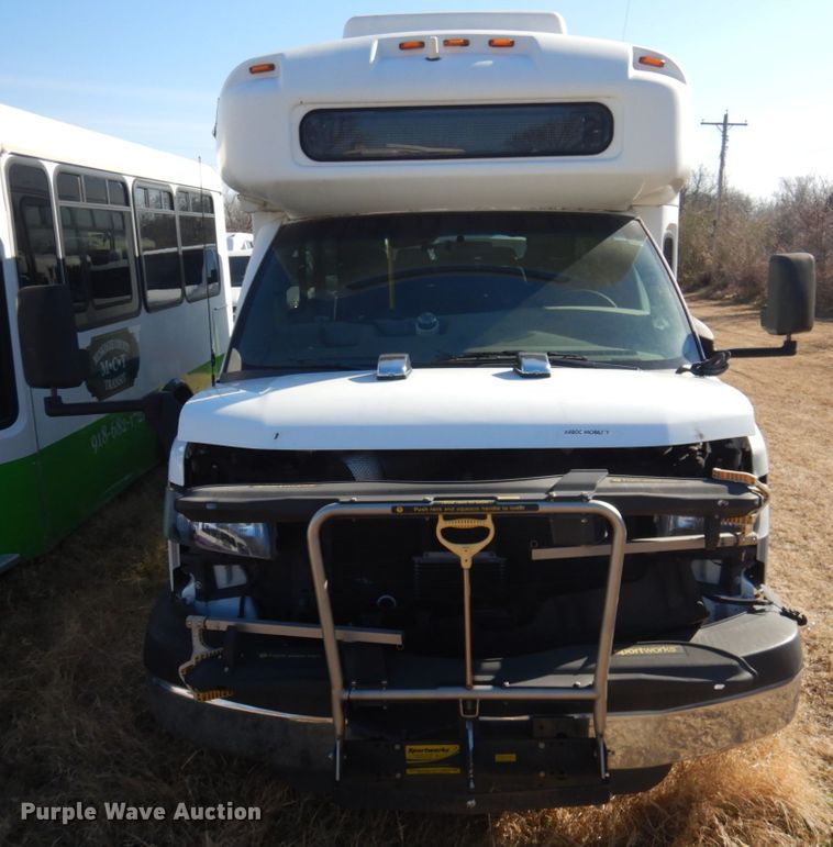 image for item HW9854 2010 Chevrolet Express  shuttle bus