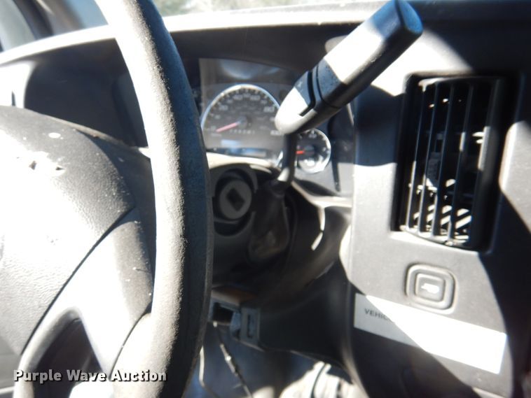 image for item HW9854 2010 Chevrolet Express  shuttle bus