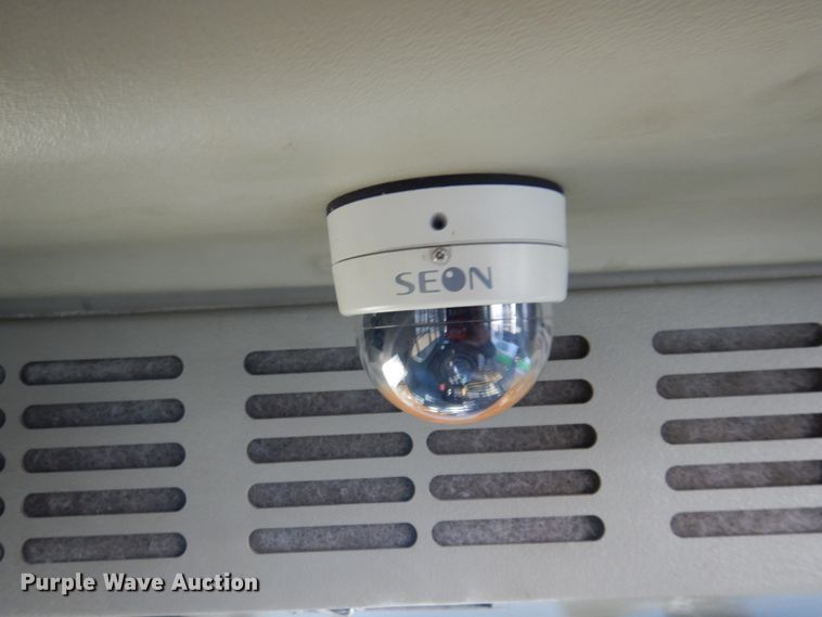 image for item HW9854 2010 Chevrolet Express  shuttle bus