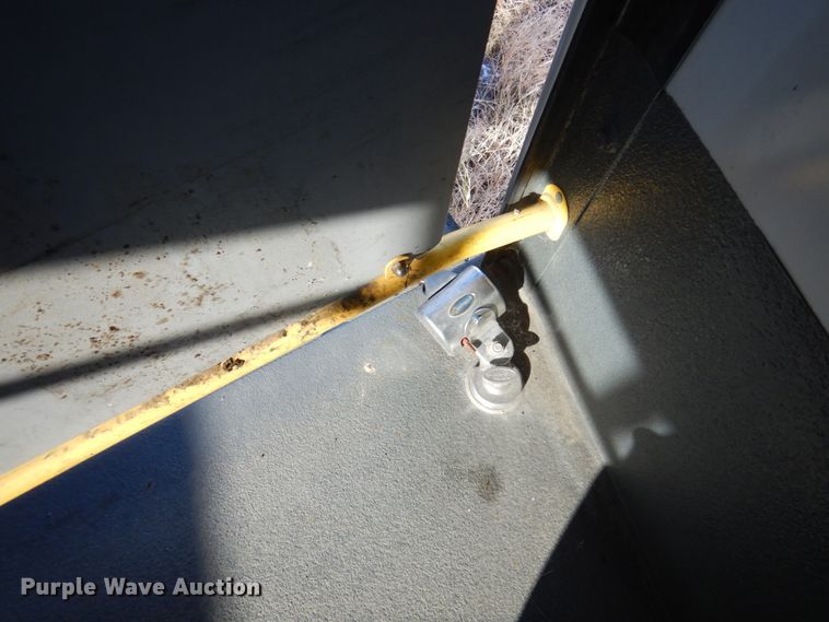 image for item HW9855 2010 Chevrolet Express  shuttle bus